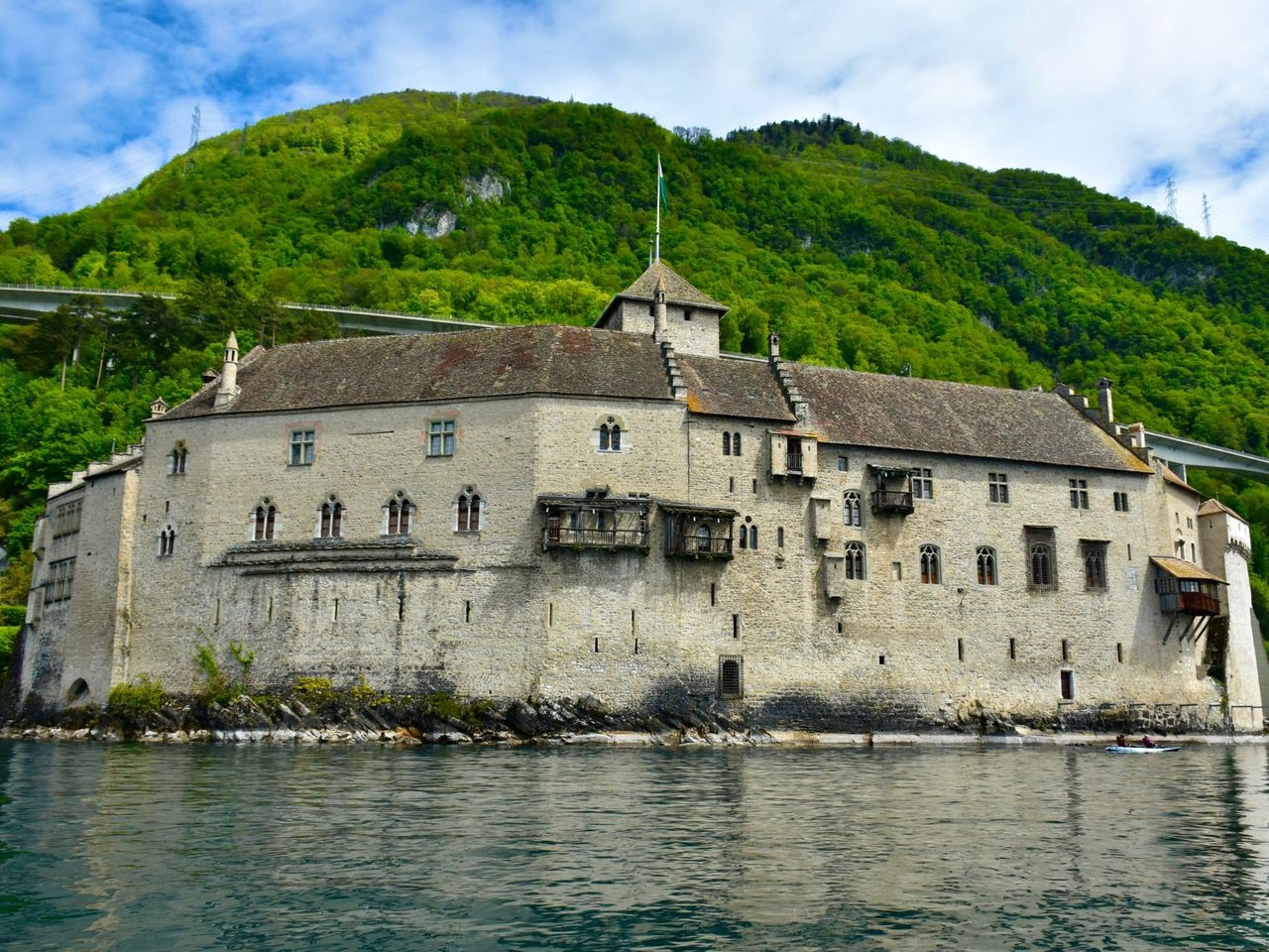 Kajak Tour Schloss Chillon geführt