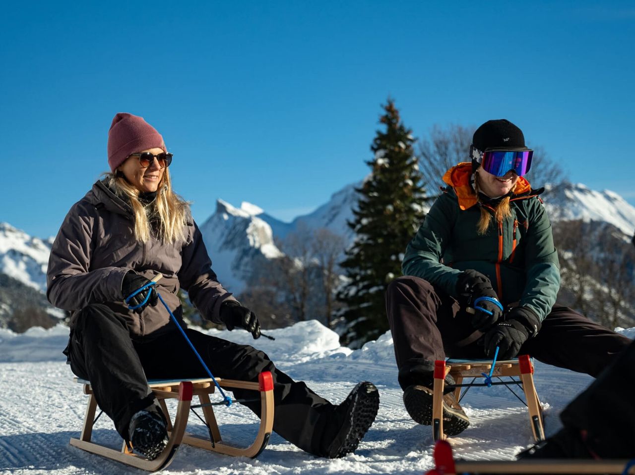 Schlitteln geführte Tour ab Interlaken