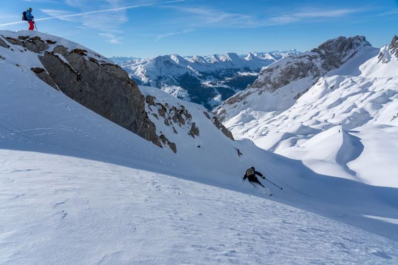 Guided day tour skiing and splitboarding in Toggenburg