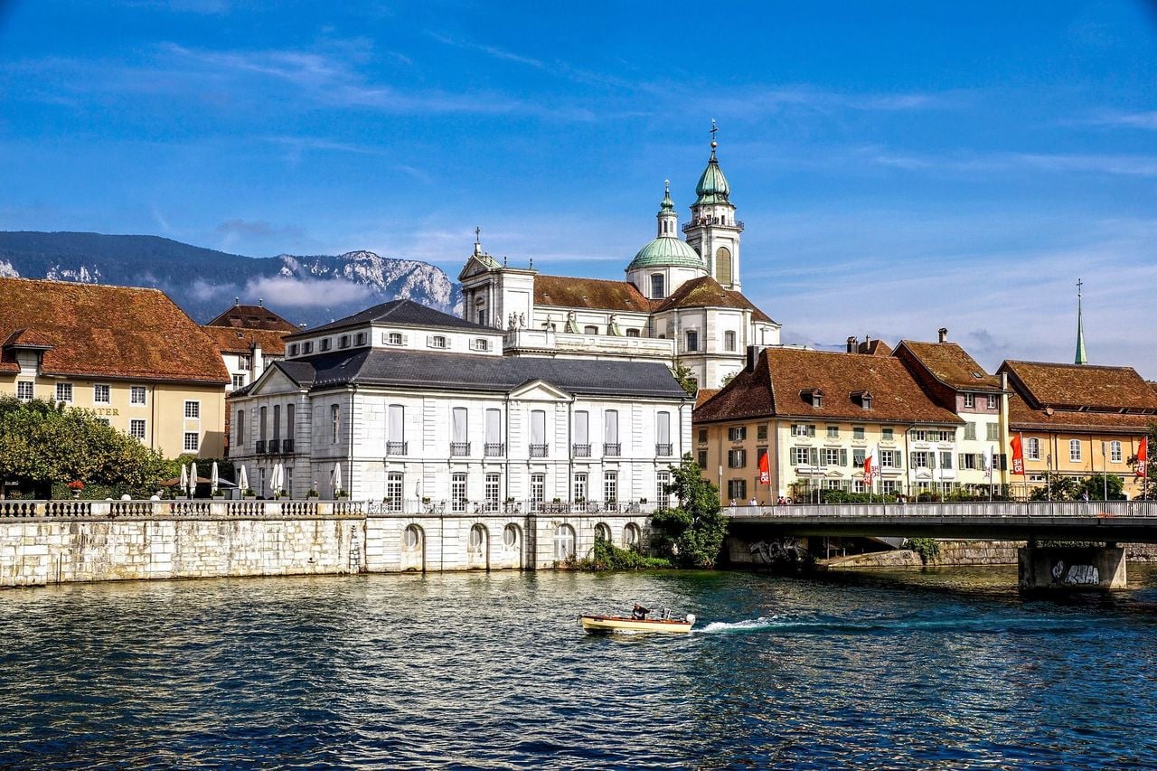 Aarefahrt zwischen Solothurn und Biel mit dem Schiff