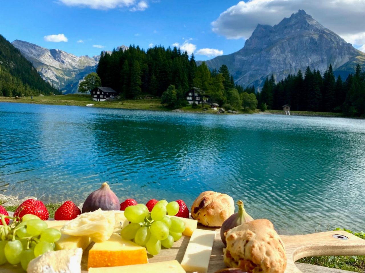 From Zurich: Flavours of Switzerland luxury day tour
