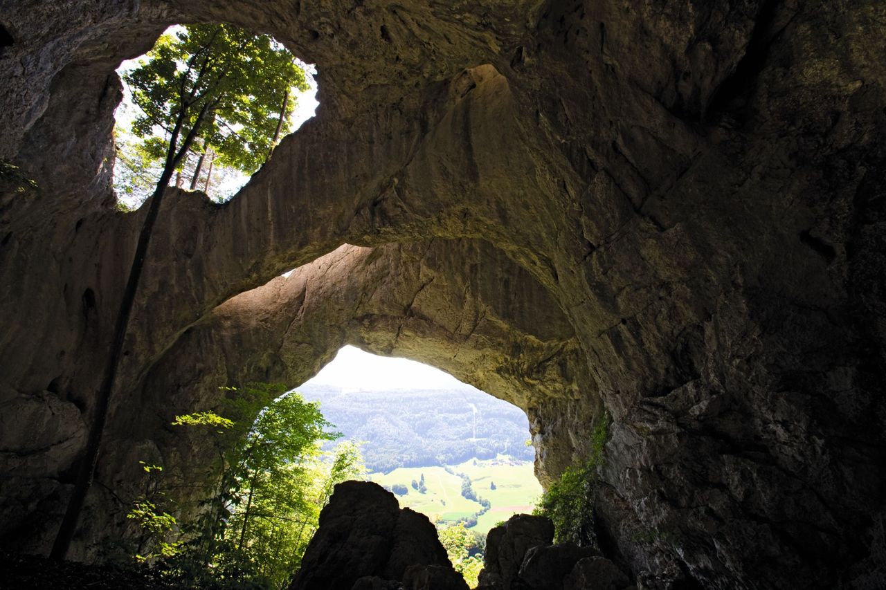 Naturpark Thal Bärenloch oberhalb Welschenrohr