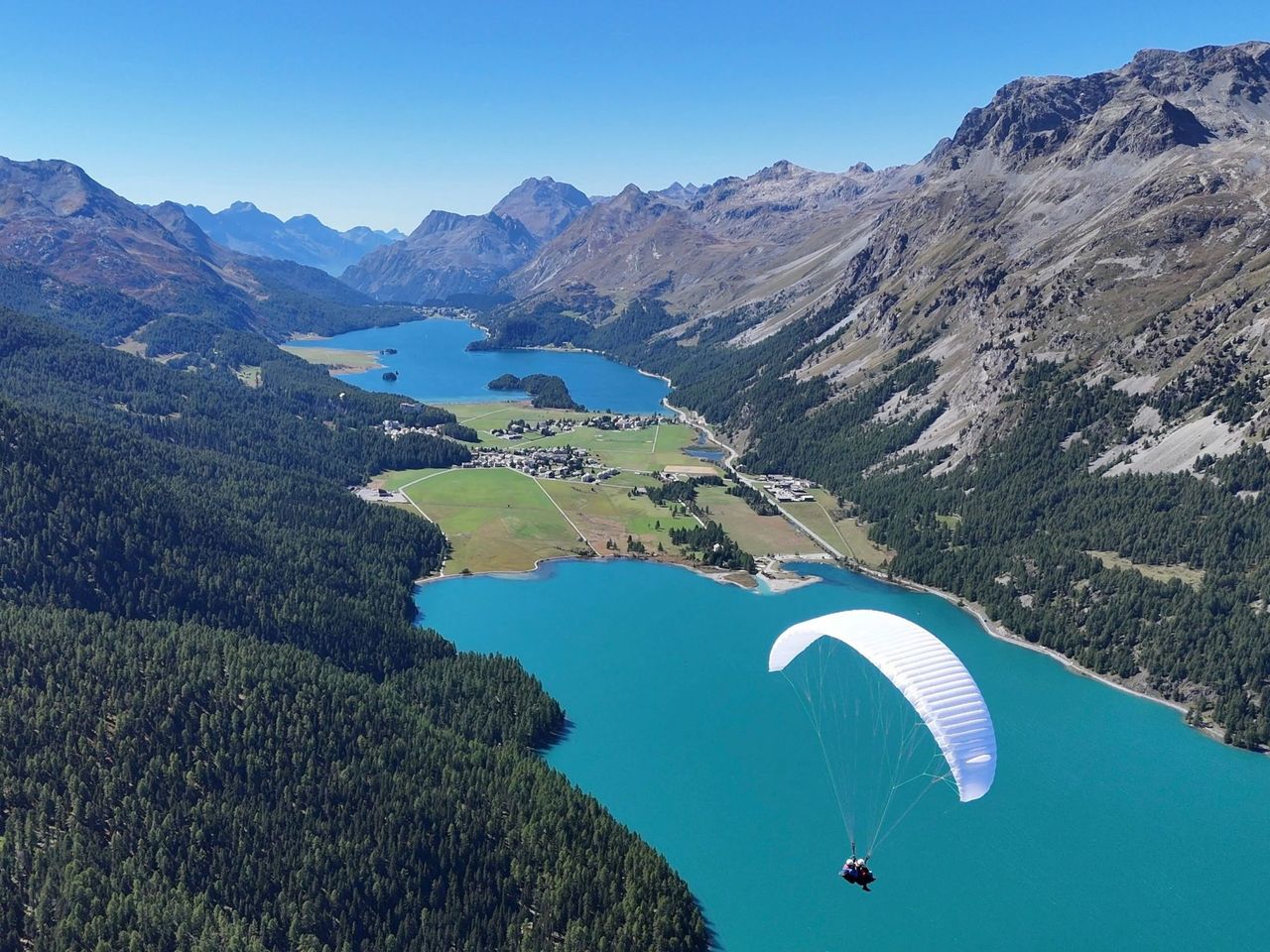 Paragliding privater Pilot halber Tag im Engadin
