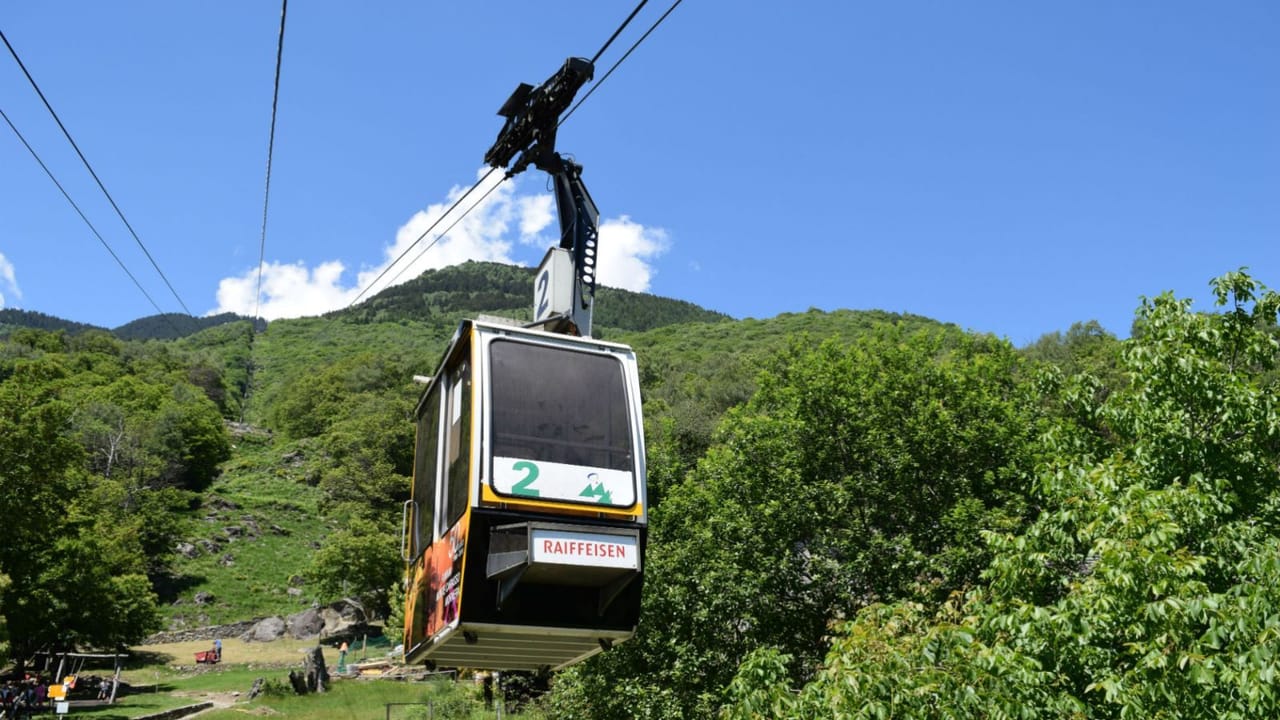 Tessin Bergbahnen  Gondelbahn Monte Carasso - Mornera
