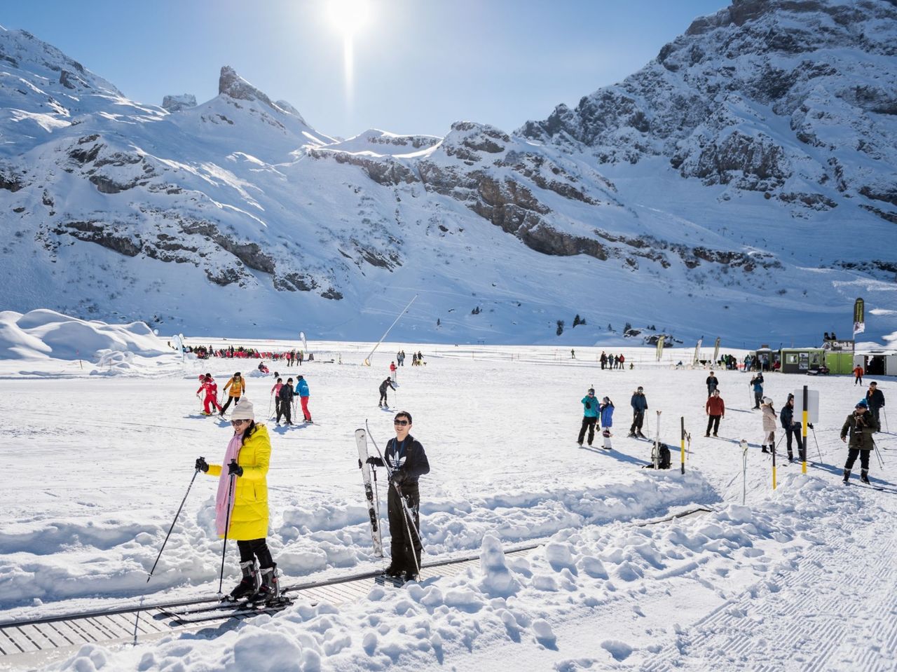 At Zürich: Lucerne and Titlis tour with beginner skiing including Rotair