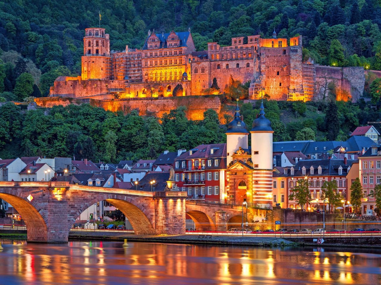 Heidelberg Christmas Market: coach trip with hotel