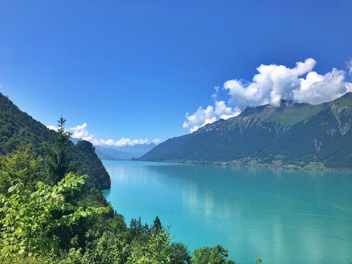 Die 13 grössten Seen der Schweiz und was sie speziell macht