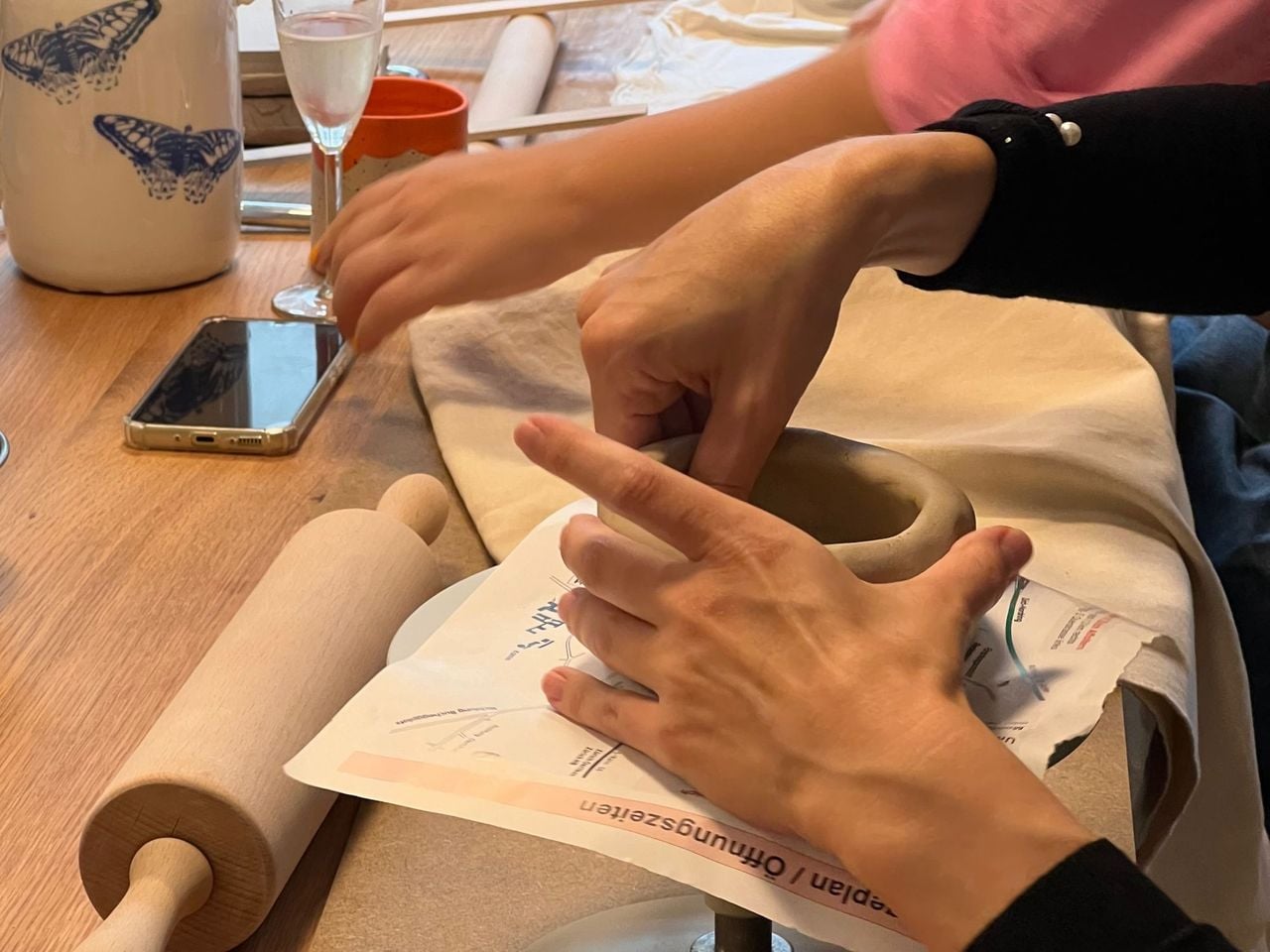 “Handaufbau und freies Gestalten mit Ton”: privater Workshop  in Zürich 