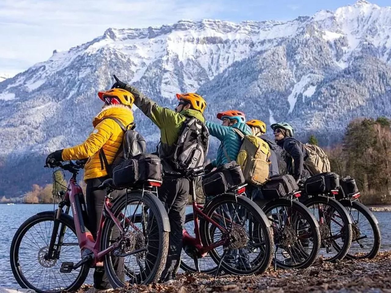 Ab Luzern: Tagestour E-Bike Abenteuer in Interlaken