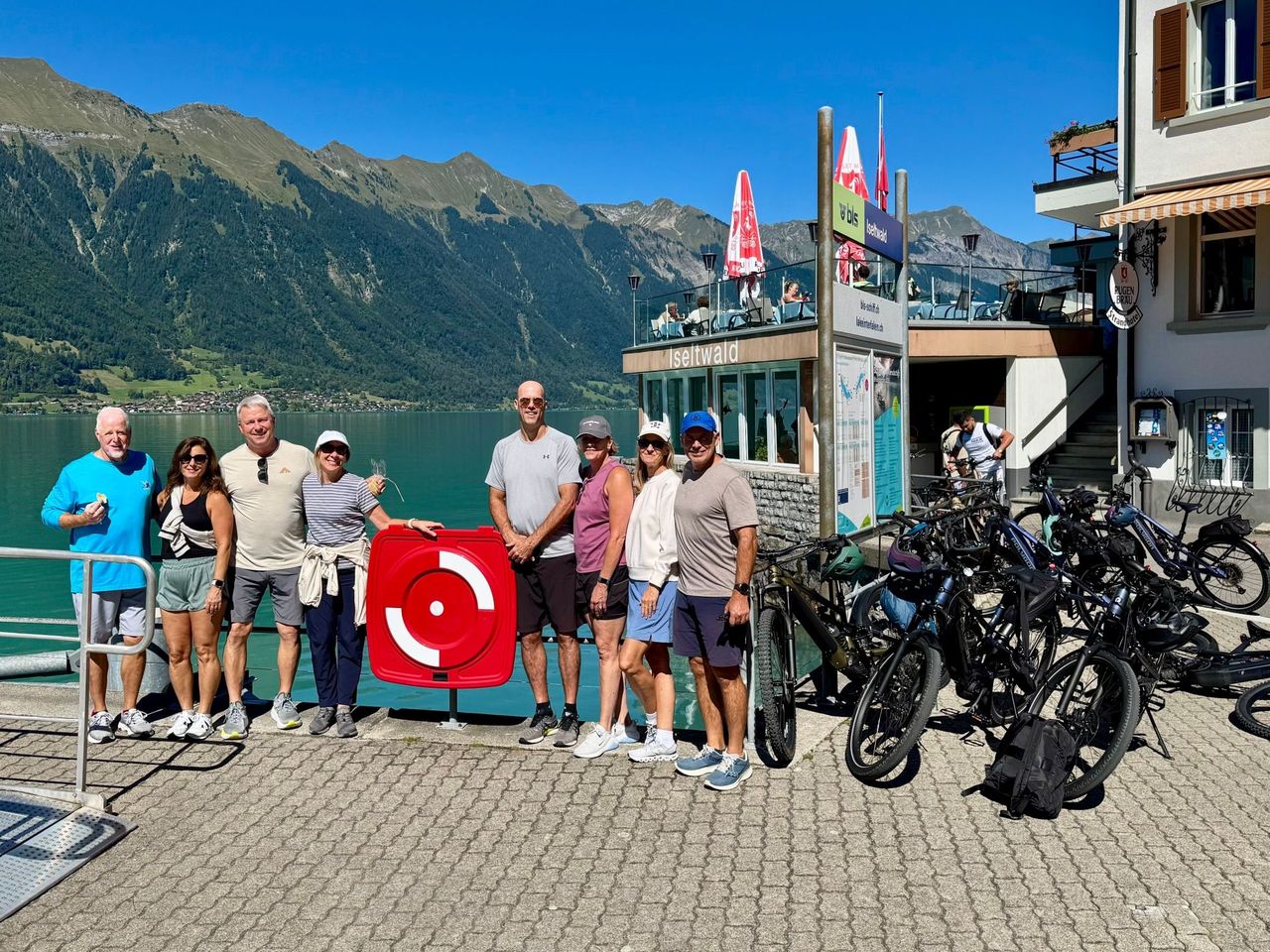 "Iseltwald and Giessbach" - explore Interlaken by e-bike
