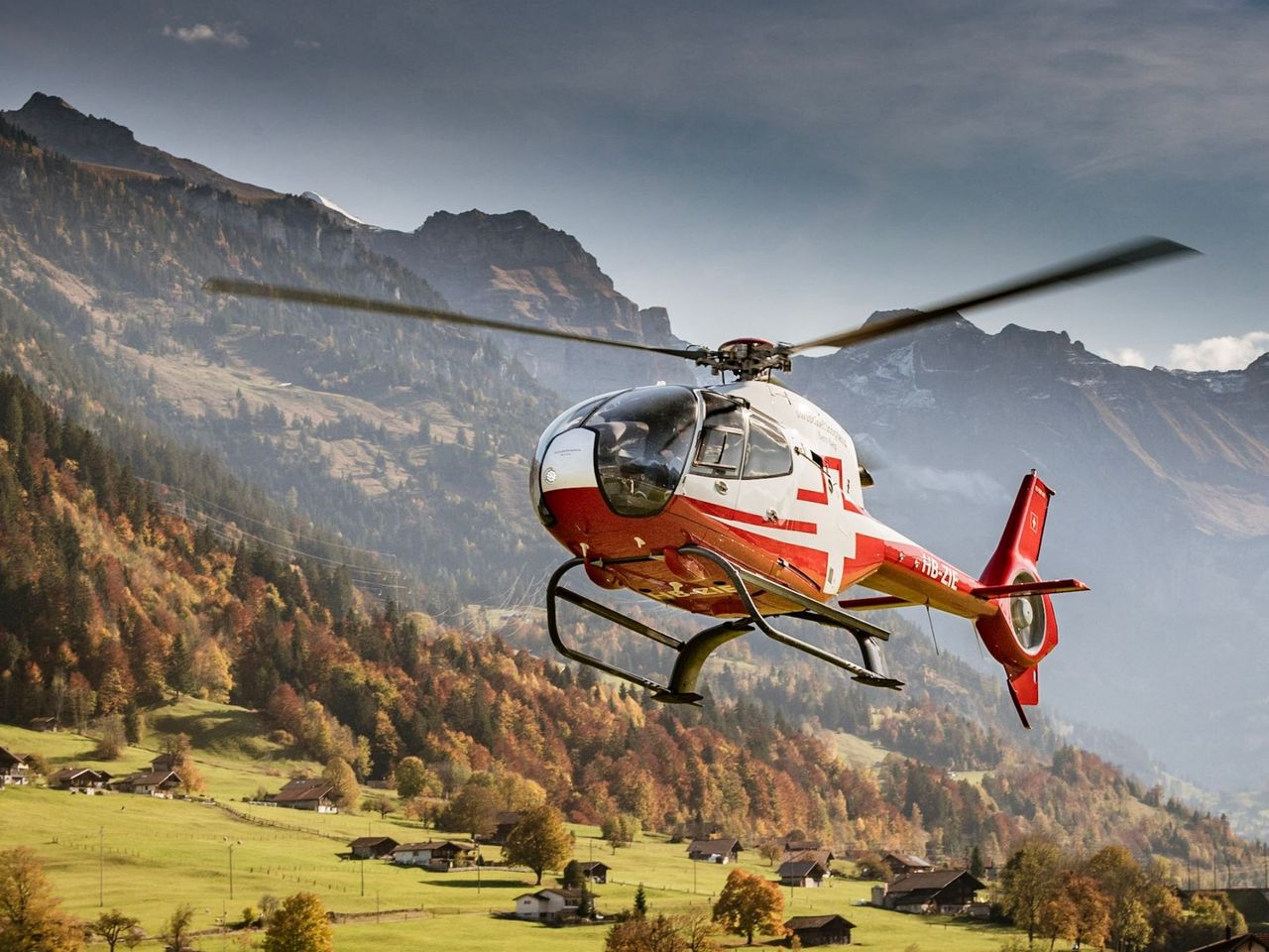 Helikopter Flug Vierwaldstättersee mit Dessert in Villa Honegg ab Pfaffnau
