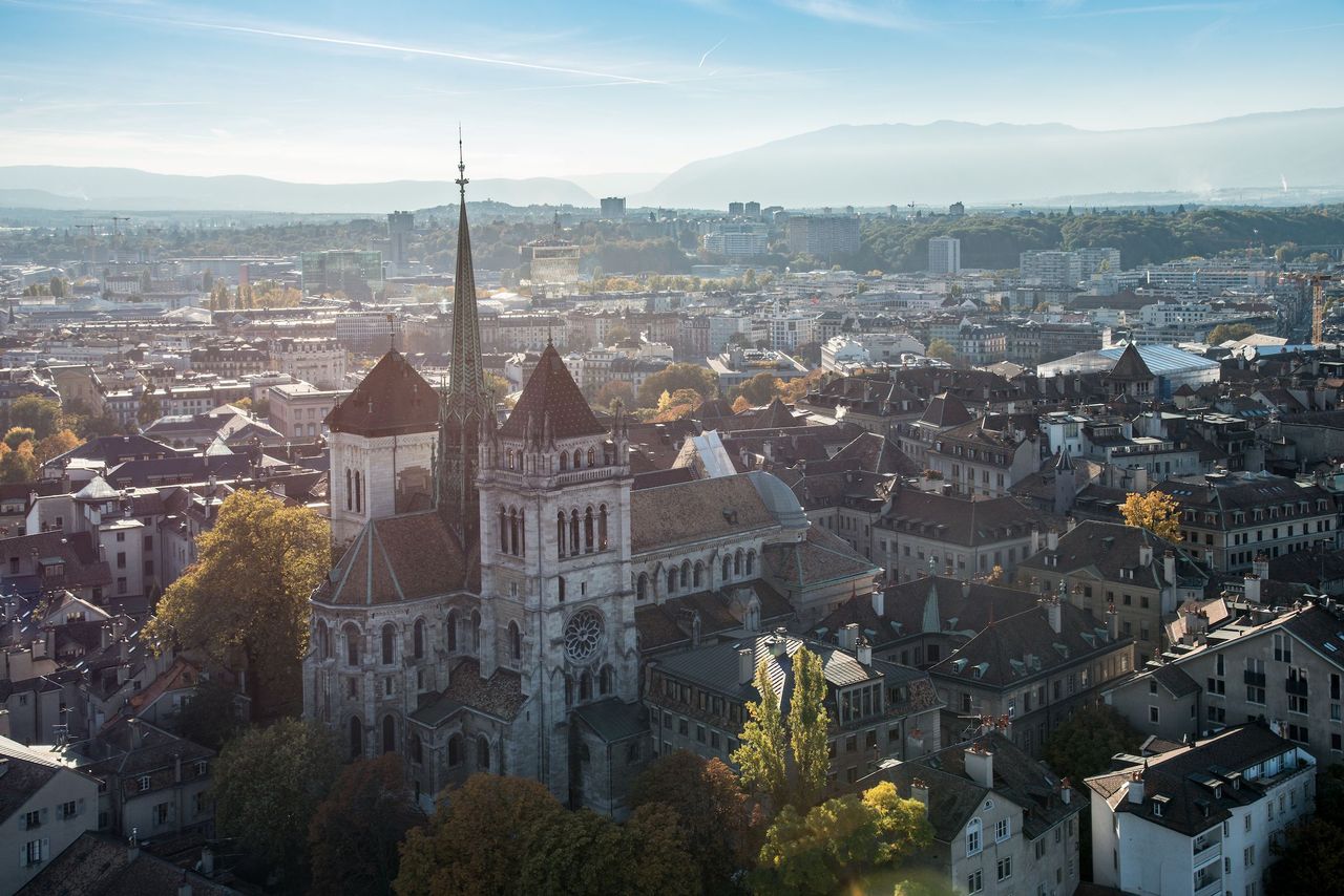Geneva: City Tour and Boat Trip