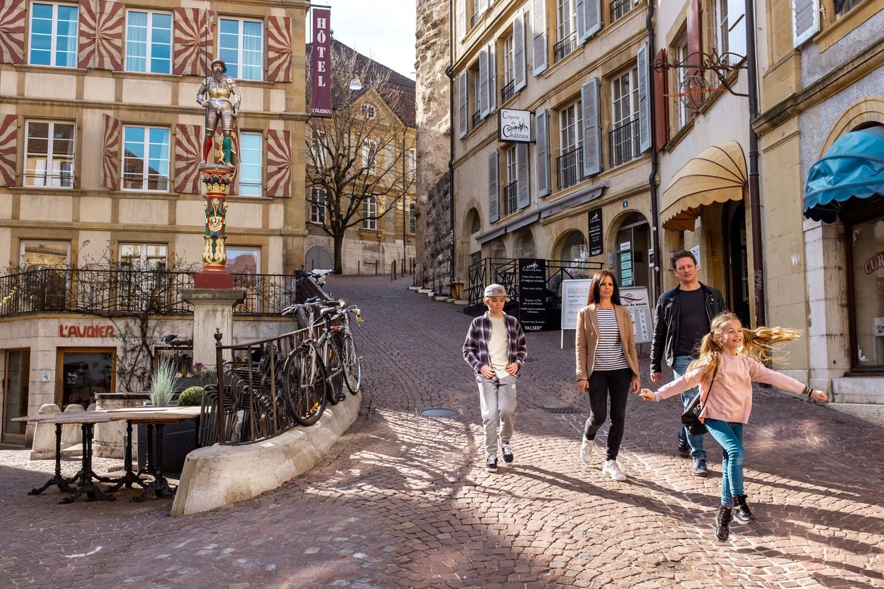 14 Tage Schweiz Neuchatel 