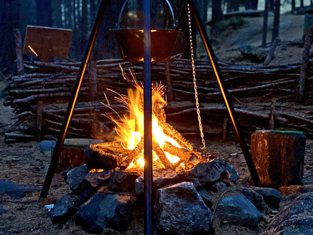 Fondueplausch Feuerstelle Fondue Zermatt