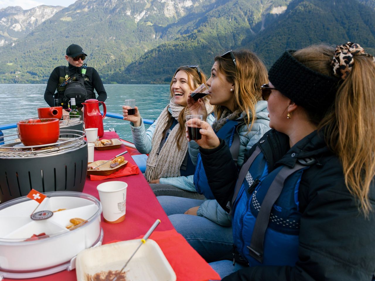 Schokoladenfondue Float auf dem Brienzersee