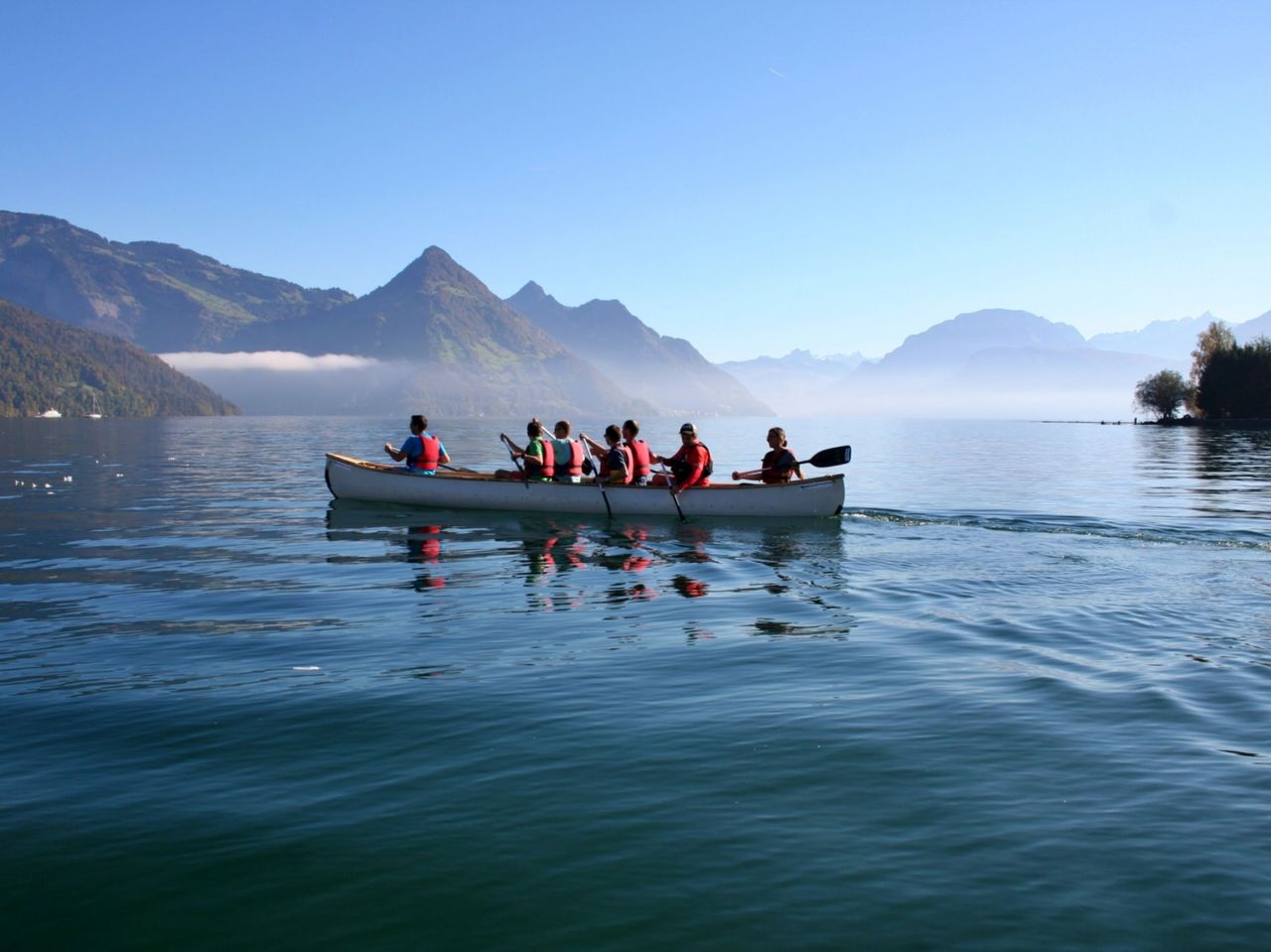 Teamevent im Grosskanadier (Kanu) ab Buochs