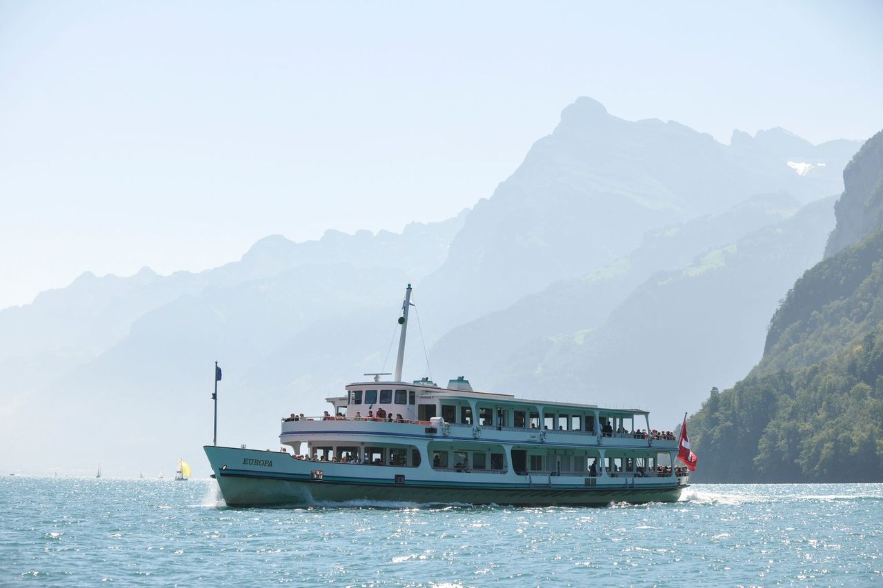 Tageskarte Vierwaldstättersee mit dem Schiff