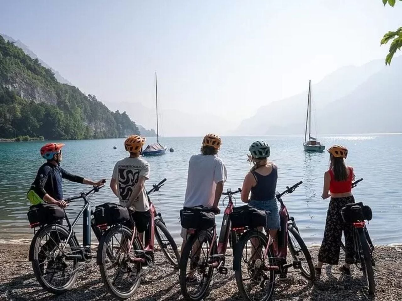Ab Luzern: Tagestour E-Bike Abenteuer in Interlaken