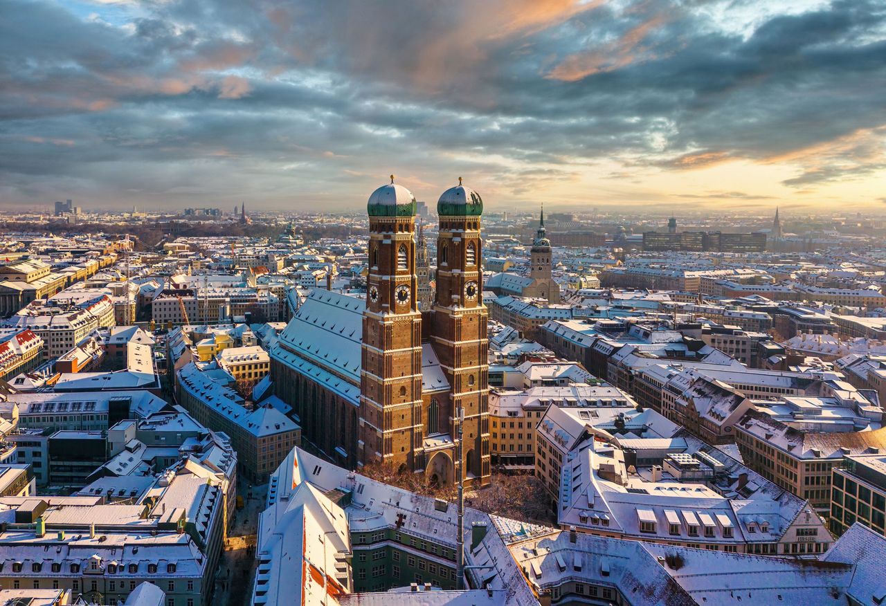 Munich Christmas Market: bus trip with hotel