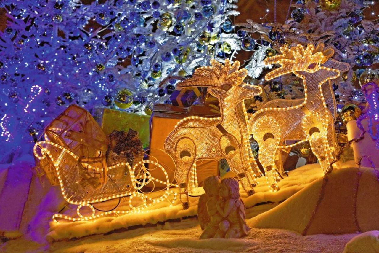 Stuttgart Christmas Market: coach trip with hotel