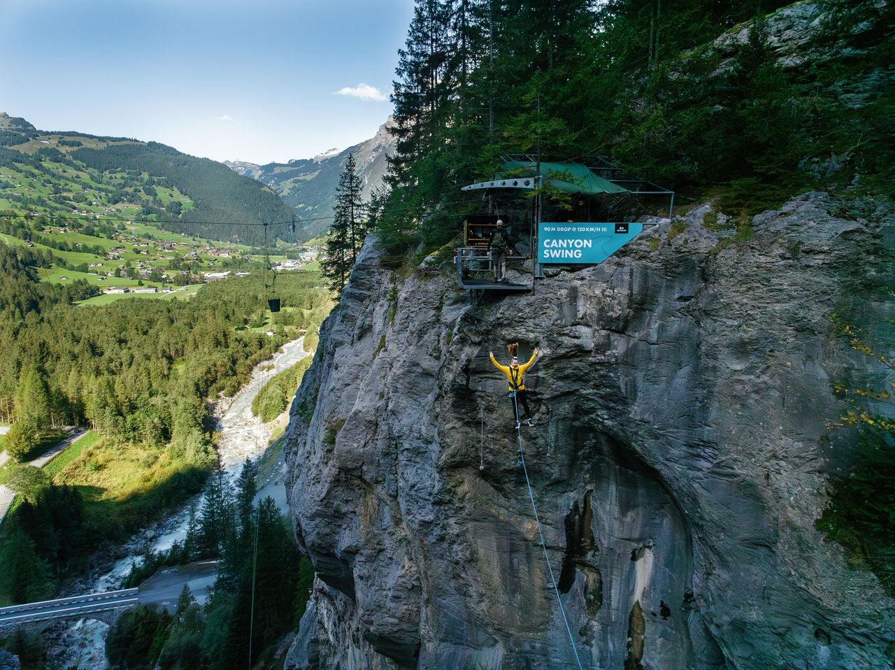 Canyon Swing Grindelwald Gletscherschlucht