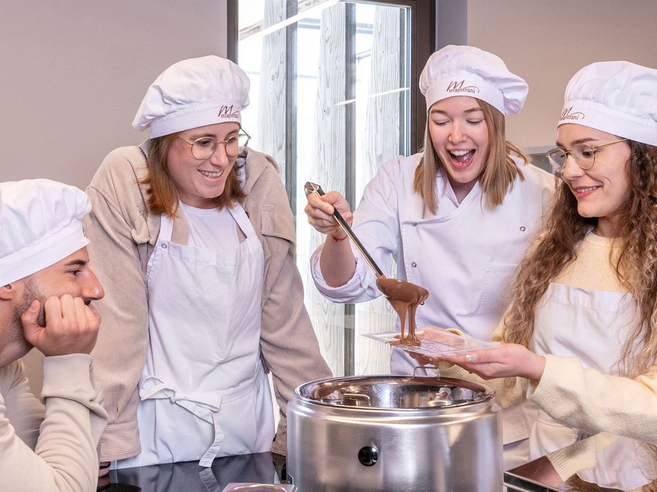Ab Zürich: Bustour Chocolarium und Appenzeller Schaukäserei