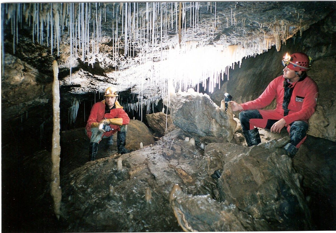 Höhlentour im Nidlenloch am Weissenstein