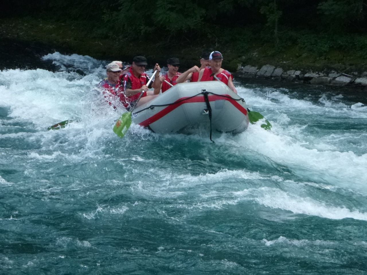 Fun rafting on the Linth from Weesen