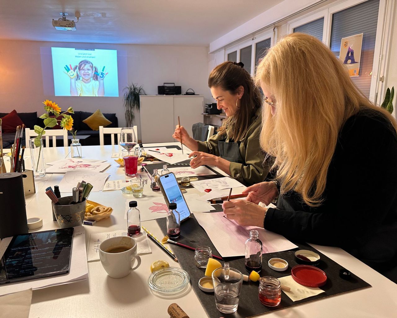 Creative team event "Wine Painting & Wine Tasting" in Heerbrugg