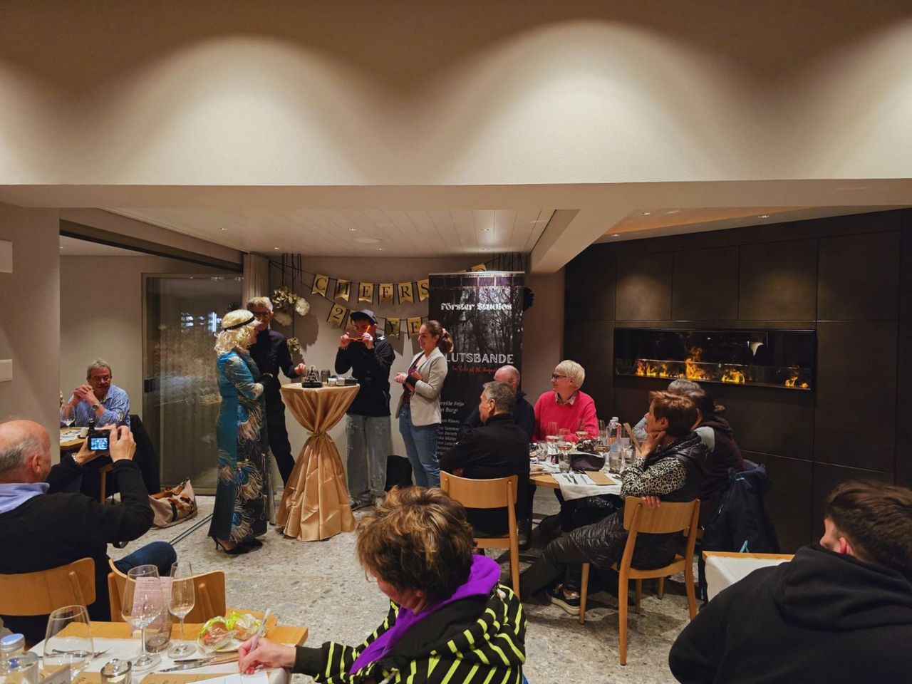 “Unseen Future Classic” Krimidinner für grosse Gruppen in Zürich