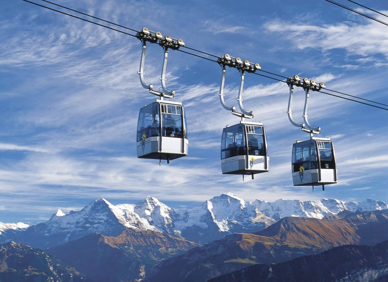 Niederhorn Schlitteln Tageskarte inkl. Schlittenmiete Ticket ab Interlaken