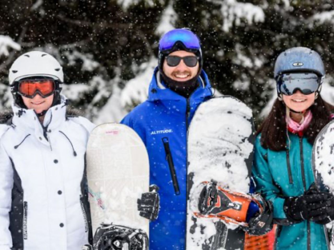 Private snowboard lessons for advanced and expert riders in Verbier