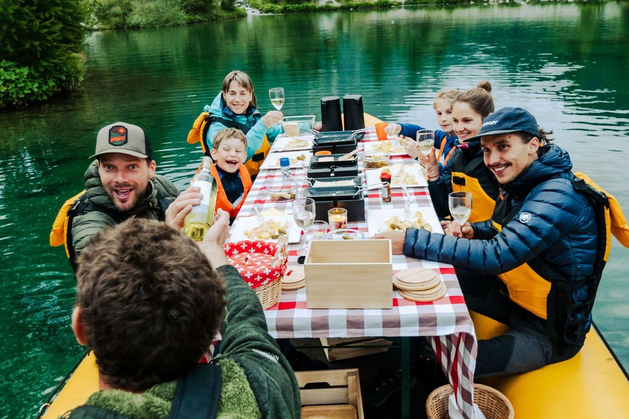 Raclette auf dem See im Engadin