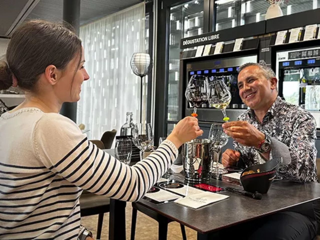„Geheimnisvoller Wein“ selbstgeführte Blinddegustation am Weinberg in Sion