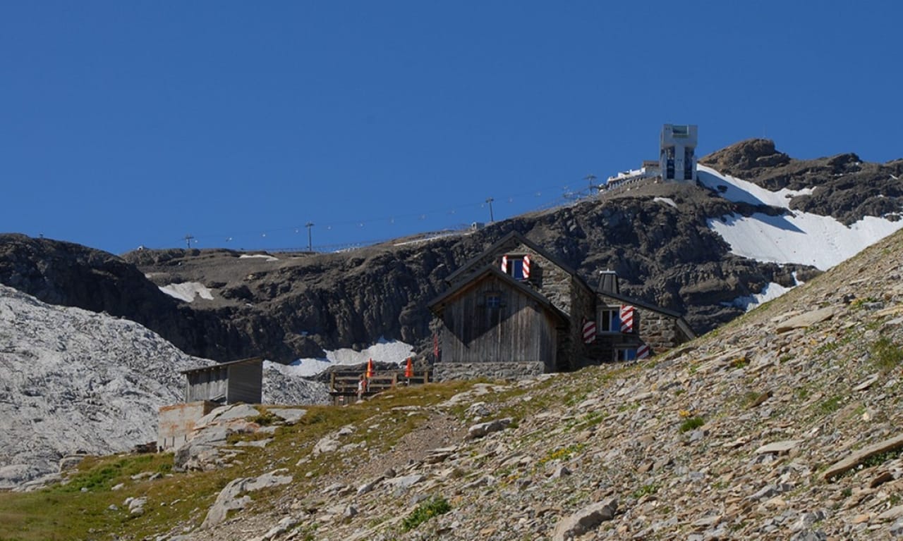 Glacier 3000 SAC Hütte Cabane des Diablerets