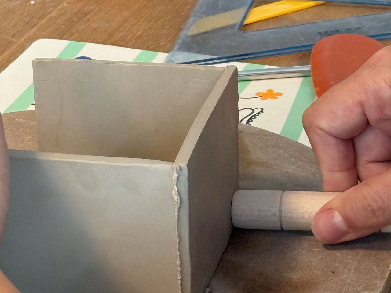 “Handaufbau und freies Gestalten mit Ton”: privater Workshop  in Zürich 