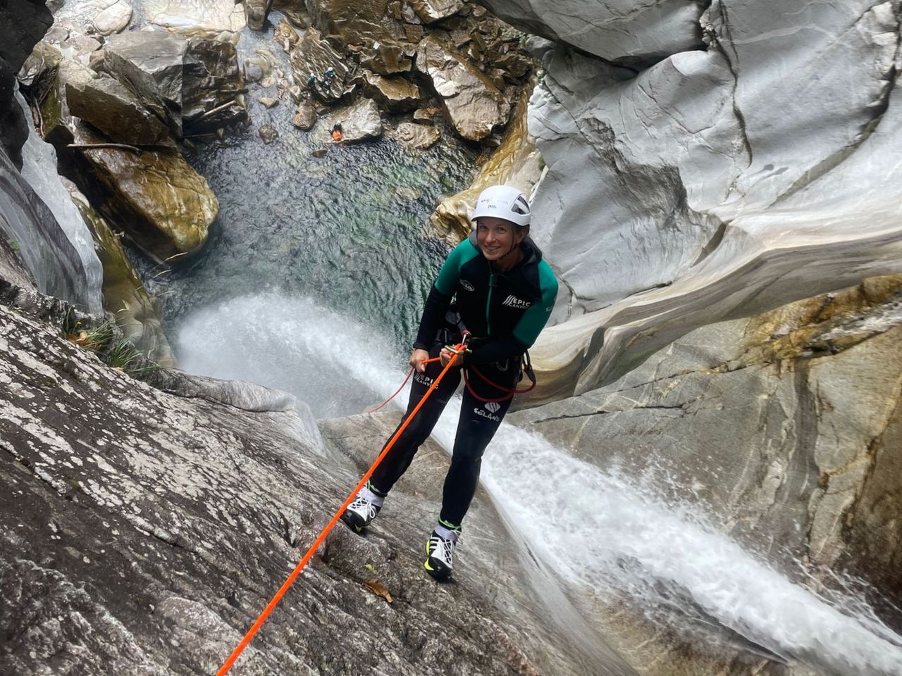 "Lodrino Ultimate" Canyoning für Erfahrene in der Lodrino Schlucht