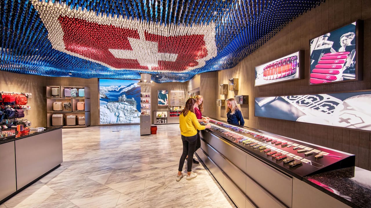 Jungfraujoch Top-of-Europe Flagship Store Victorino