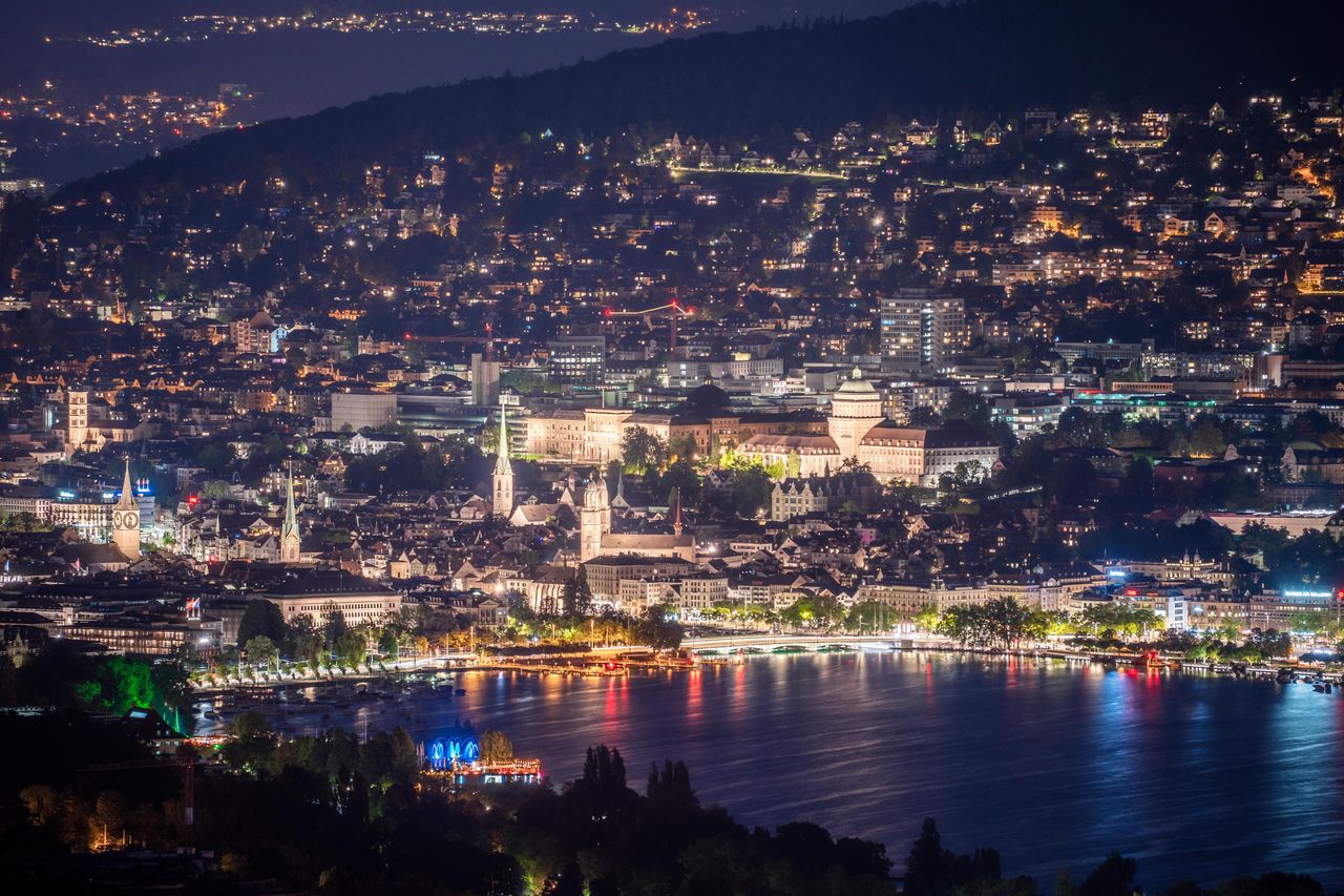 Zürichsee Bootstour bei Nacht ab Zürich