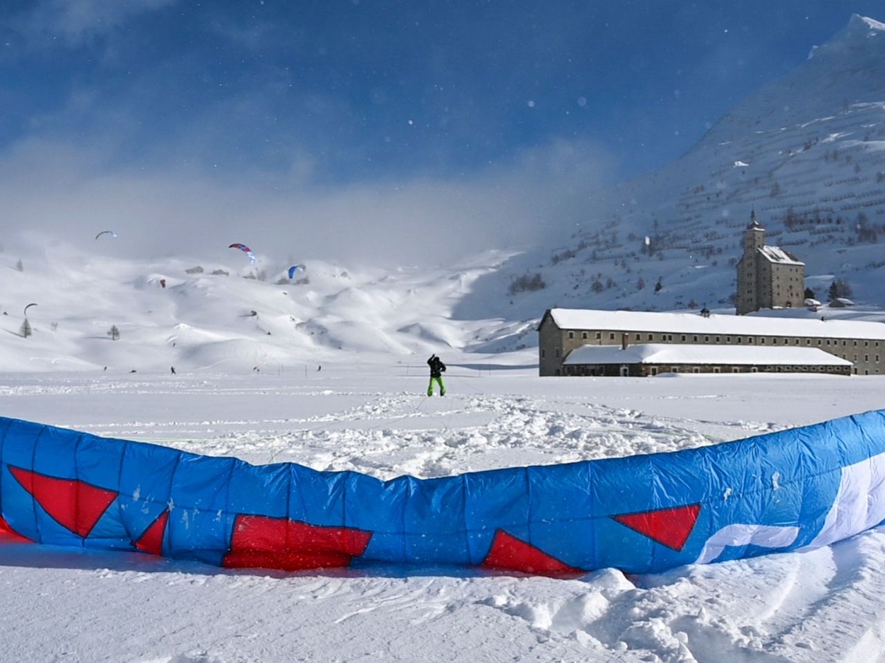 1 Tag Snowkite Kurs inkl. Übernachtung Simplonpass
