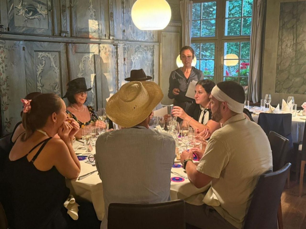 “Unseen Future Role Play” Krimidinner für kleine Gruppen in Zürich