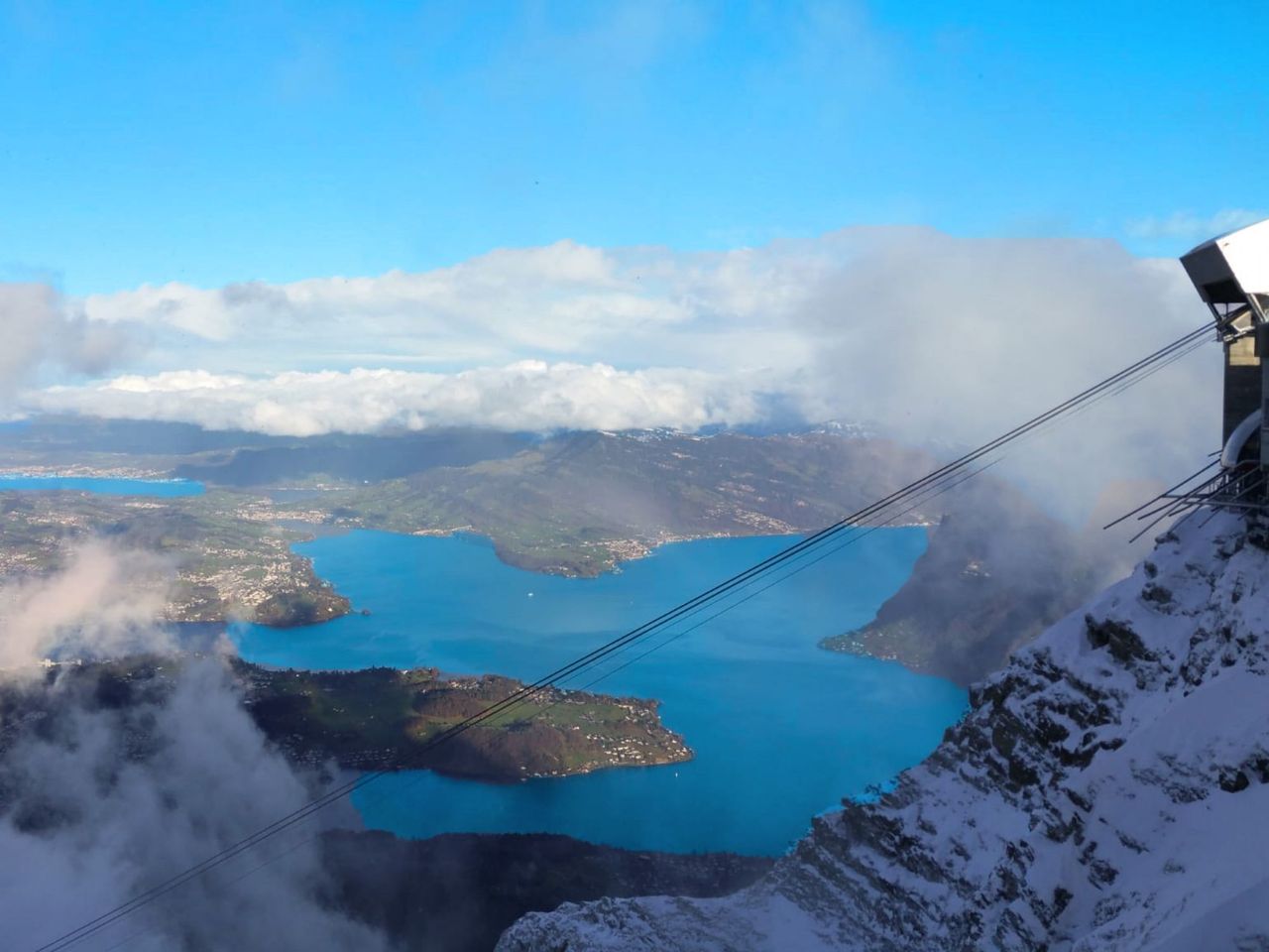 At Zürich: Lucerne and Titlis tour with beginner skiing including Rotair