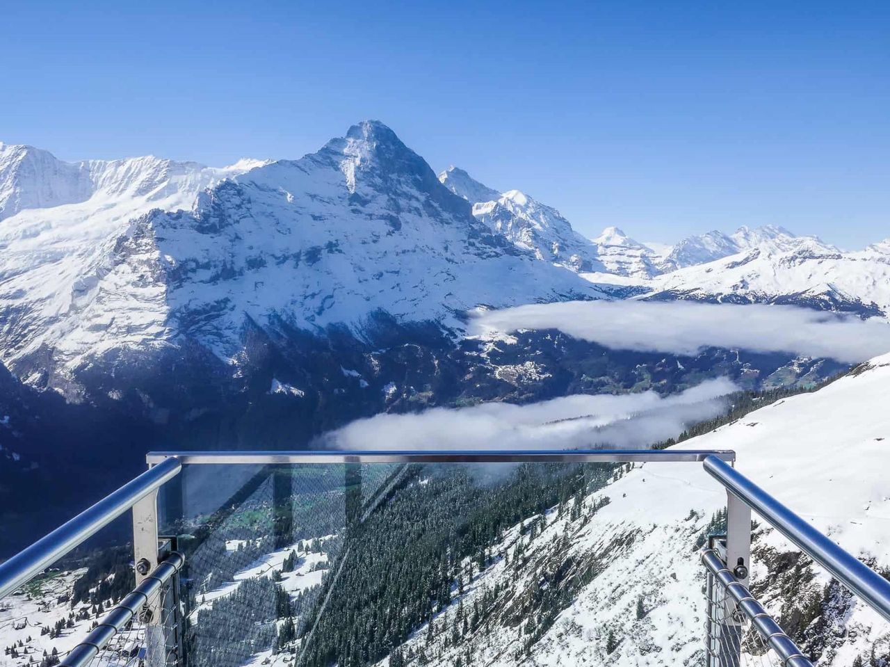 Ab Lauterbrunnen: Private Drehort-Rundfahrt zu "Crash Landing on You"
