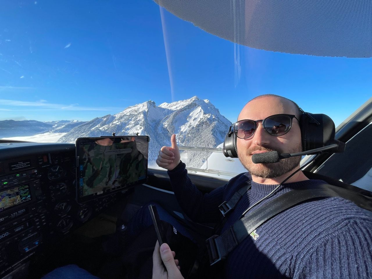 "Alpine Venture" 60 min Rundflug ab Flughafen Buochs
