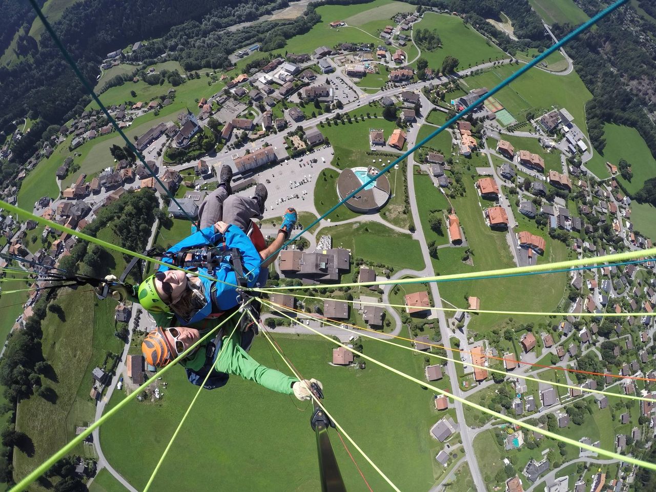 "Der Klassiker Plus" Premium Gleitschirmflug in Gruyère