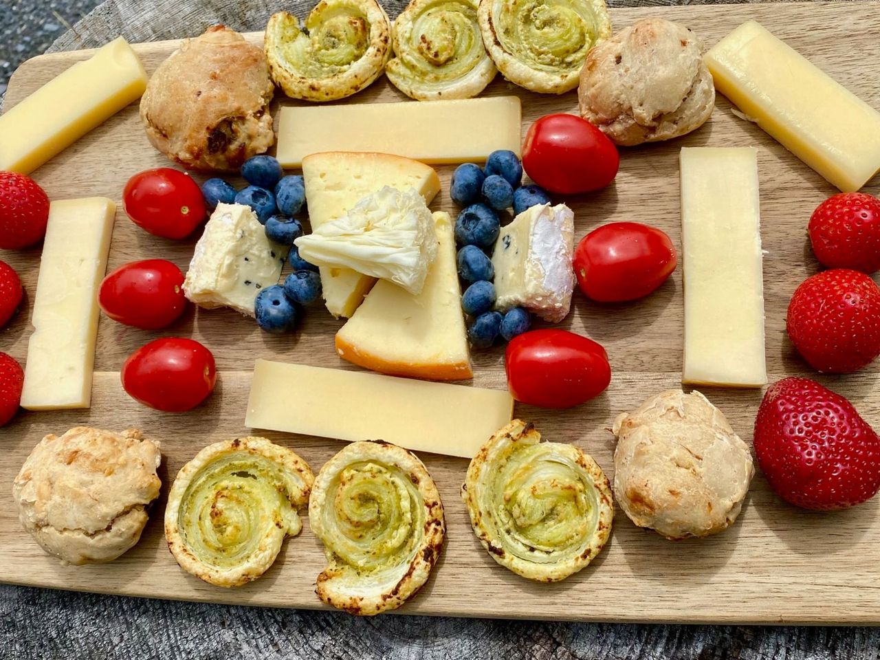 From Zurich: Flavours of Switzerland luxury day tour