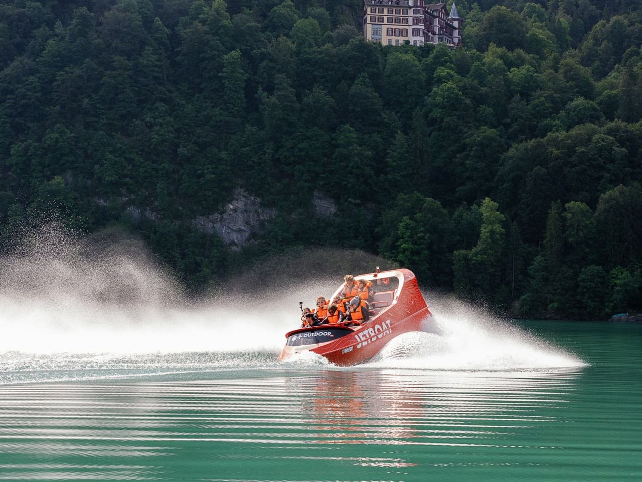 Jetboat Interlaken Brienzersee ab Bönigen