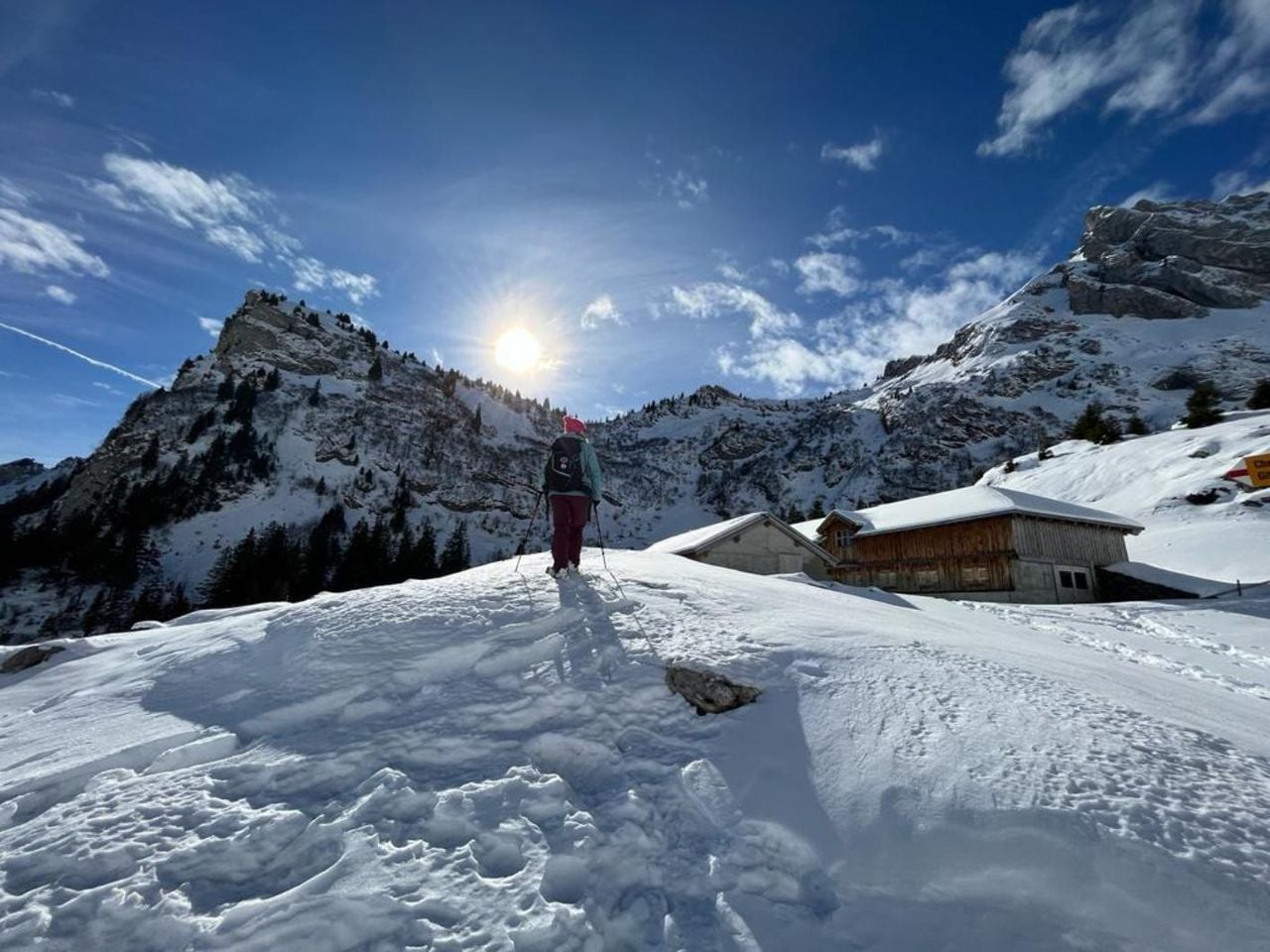 Individuelle, geführte Schneeschuhwanderung in Uri