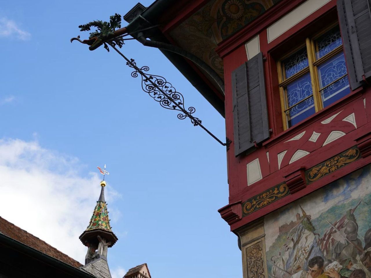 From Lucerne: Private day trip to four countries