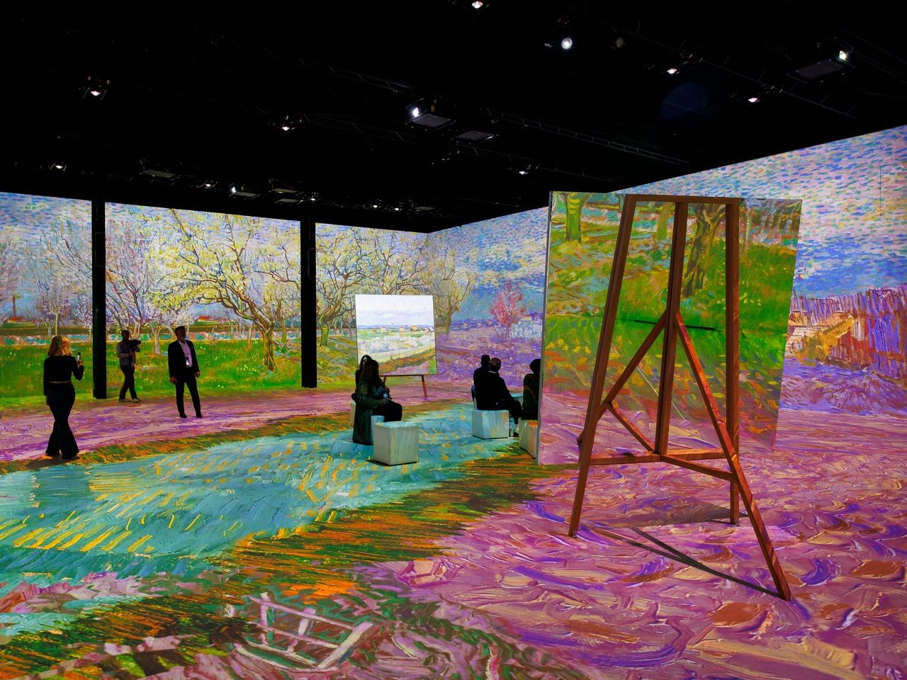Ticket "VINCENT – Zwischen Wahn und Wunder" immersive Ausstellung Lichthalle Maag Zürich